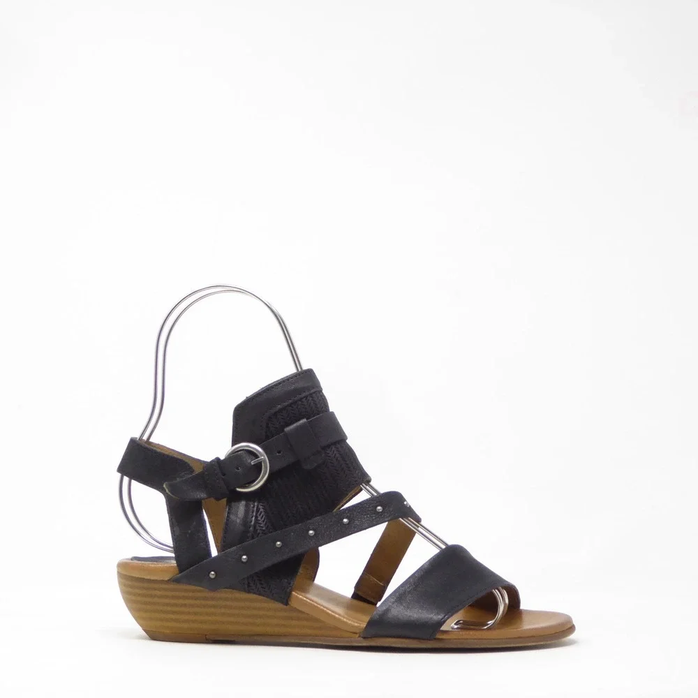 Miz Mooz Womens Farley Wedge Sandals Black Leather Studded Buckle 38 / 7.5